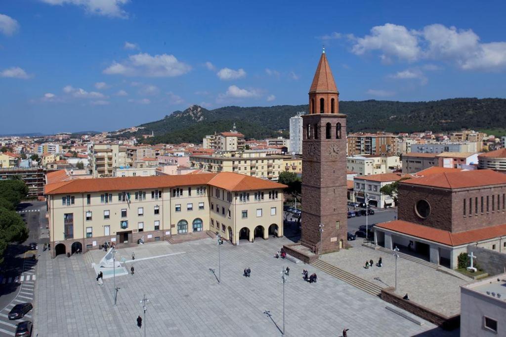 Lu' Hotel Carbonia Kültér fotó