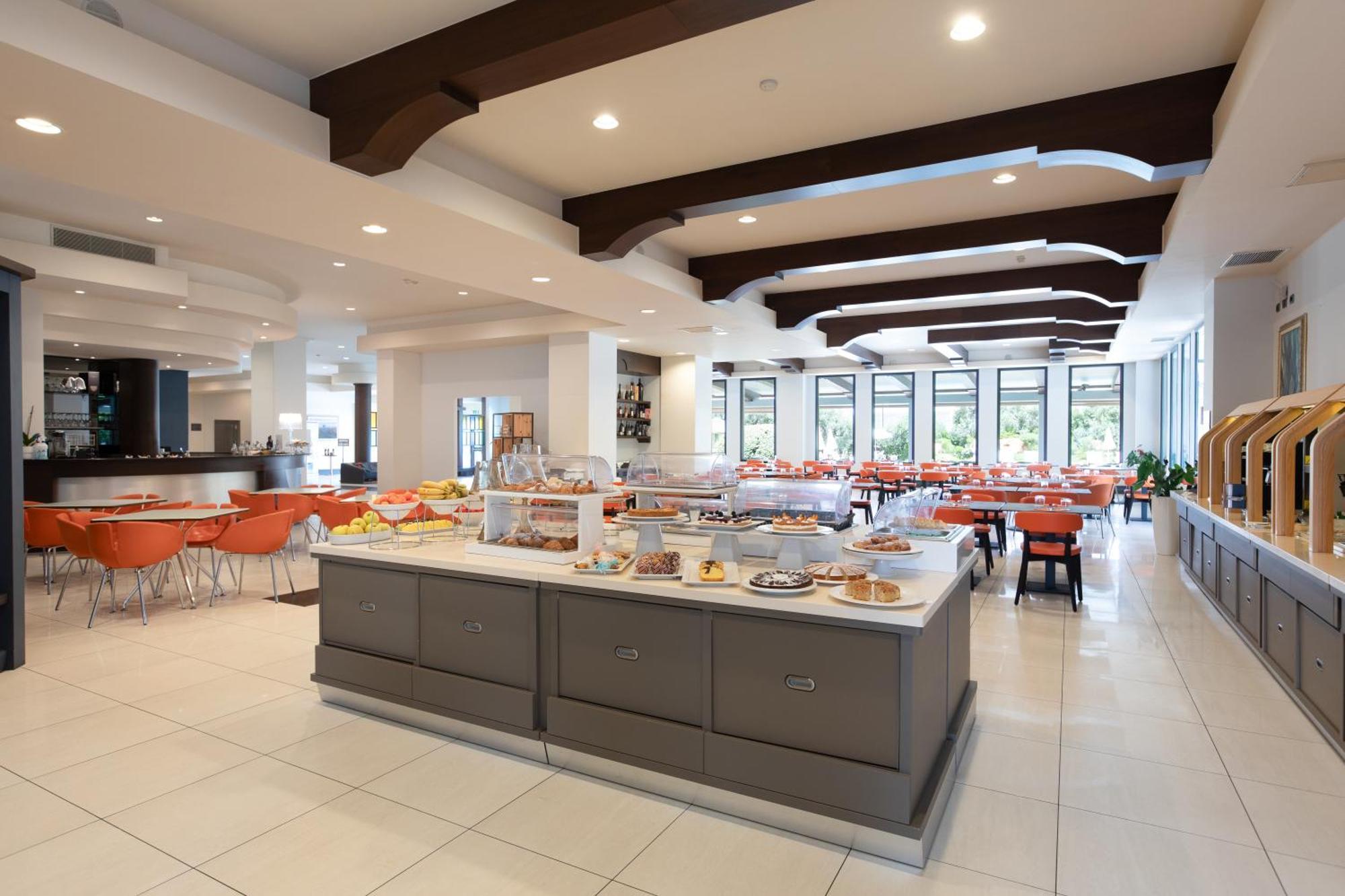 Lu' Hotel Carbonia Kültér fotó